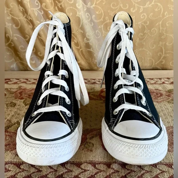 Converse Women's Chuck Taylor All Star Wedge Platform Black & White Sneaker Sz 7 - Picture 2 of 14